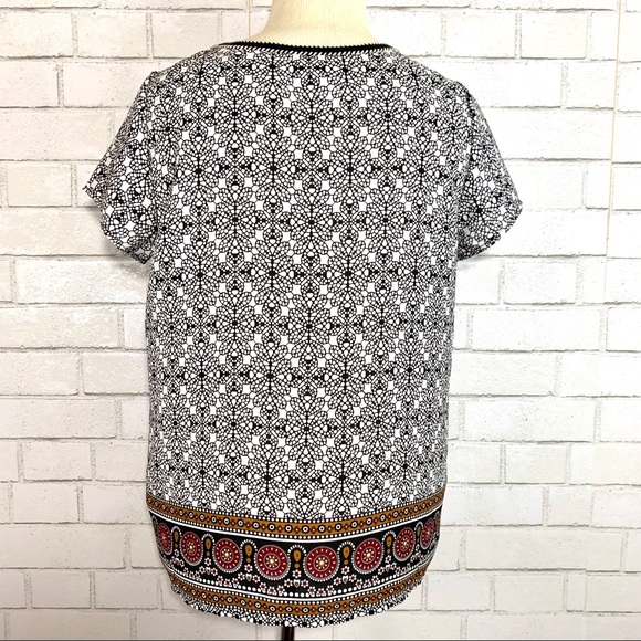 W5 Floral Top - Picture 5 of 7